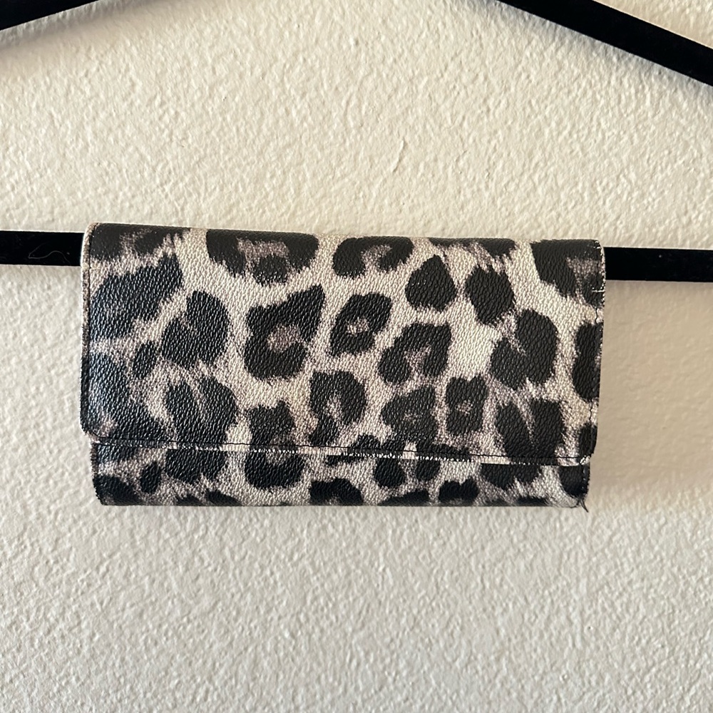 Leopard print wallet